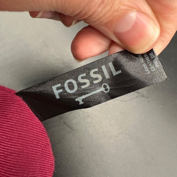 Fossil Red Leather Crossbody Purse 1954 Adjustable Strap Brass Accents READ - Picture 6 of 15